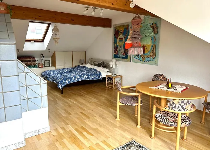 Sonnenloft - Zentrales, Helles Boho-apartement Im Herzen Von * 格拉茨