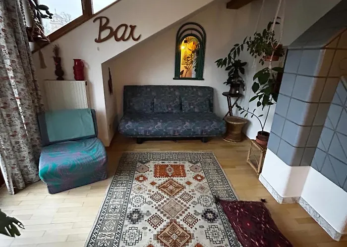 Sonnenloft - Zentrales, Helles Boho-apartement Im Herzen Von * 格拉茨