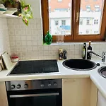 Sonnenloft - Zentrales, Helles Boho-apartement Im Herzen Von *