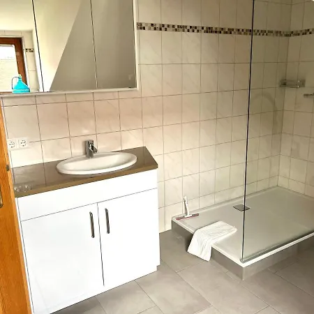 Sonnenloft - Zentrales, Helles Boho-apartement Im Herzen Von