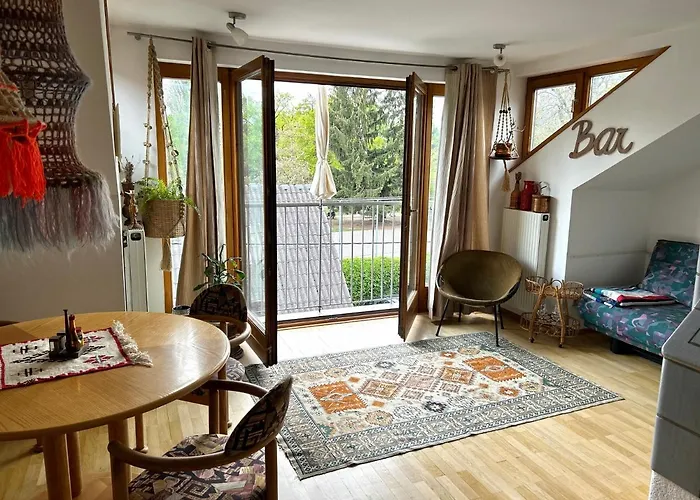 Sonnenloft - Zentrales, Helles Boho-apartement Im Herzen Von Apartamento