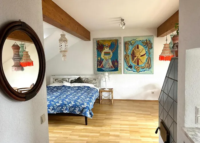 Sonnenloft - Zentrales, Helles Boho-apartement Im Herzen Von Graz